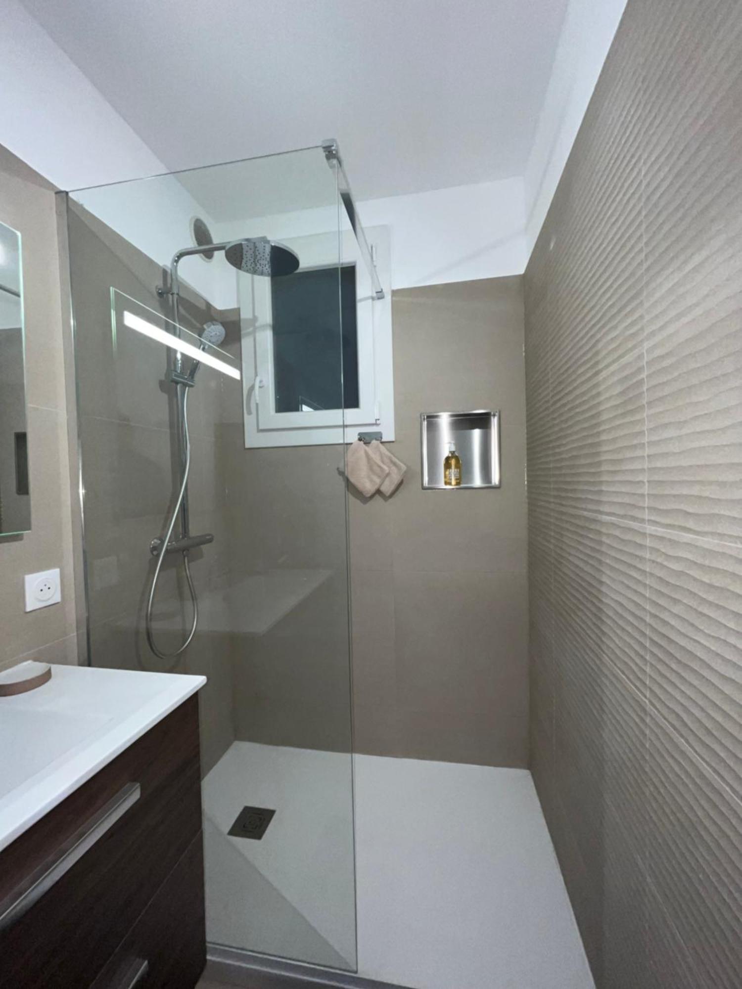 Confortable Appartement Pres D'Avignon ル・ポンテ エクステリア 写真